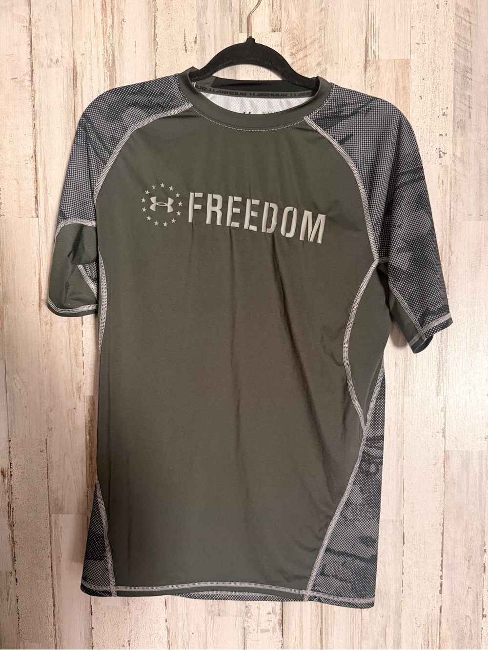 Under Armour Men’s Freedom Short-Sleeve Performance Shirt - Olive